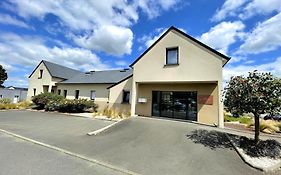 Ducey Appart'Hotel - Les Rivieres